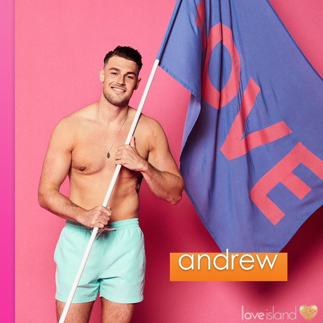 Here's How You Can Watch Love Island UK In Australia