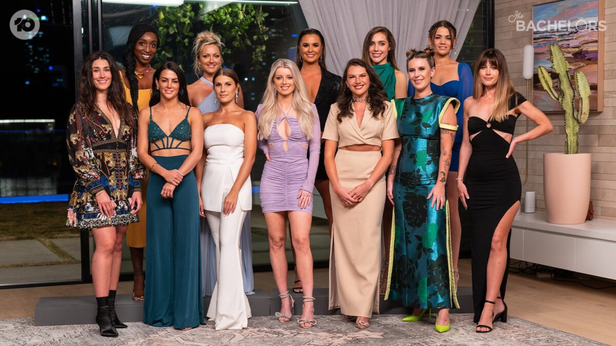 the bachelors 2023 cast rose ceremony