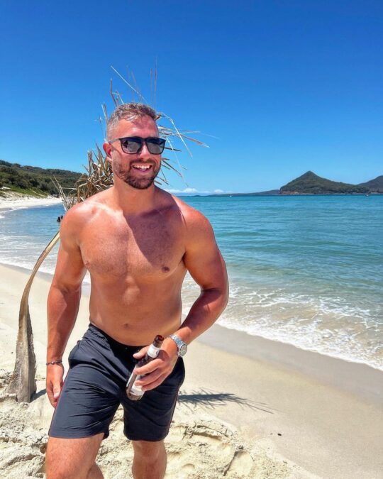 harrison boon hinge profile bronte schofield