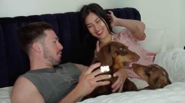 Evelyn Ellis with her dogs on MAFS