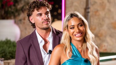 clint savanah love island