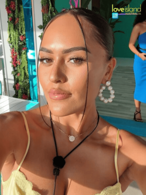 love island tia gregory
