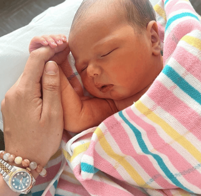 sophie tieman the bachelor baby