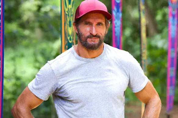 jonathan lapaglia survivor host